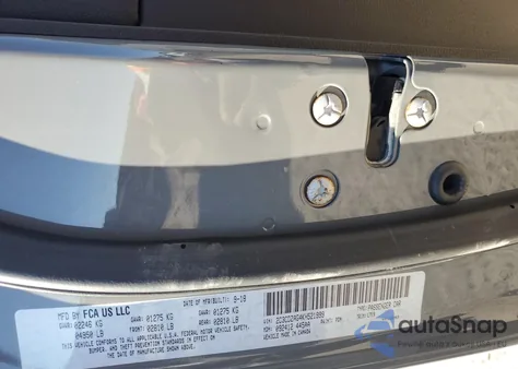 2019 Dodge Challenger Sxt z USA, uszkodzony, nr VIN 2C3CDZAG4KH521999